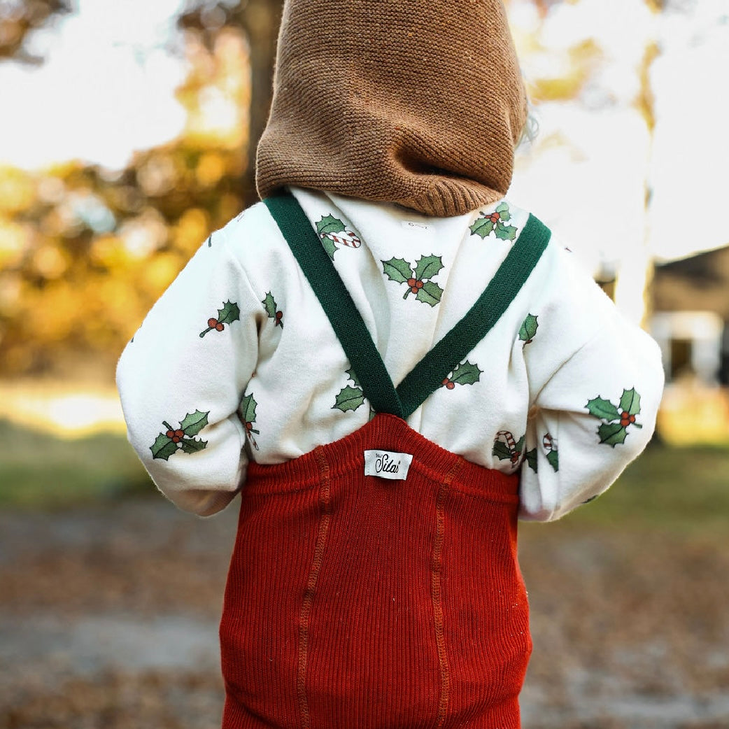 Silly Silas Festive Tights with Braces (Maple Leaf + Dark Forest Green)